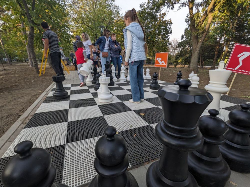 ������� ����� �������� � ���������� ������� � ��������