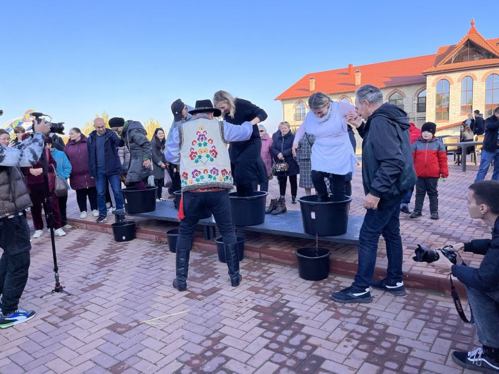 5 ���, 50 ����������, 140 ����� �������