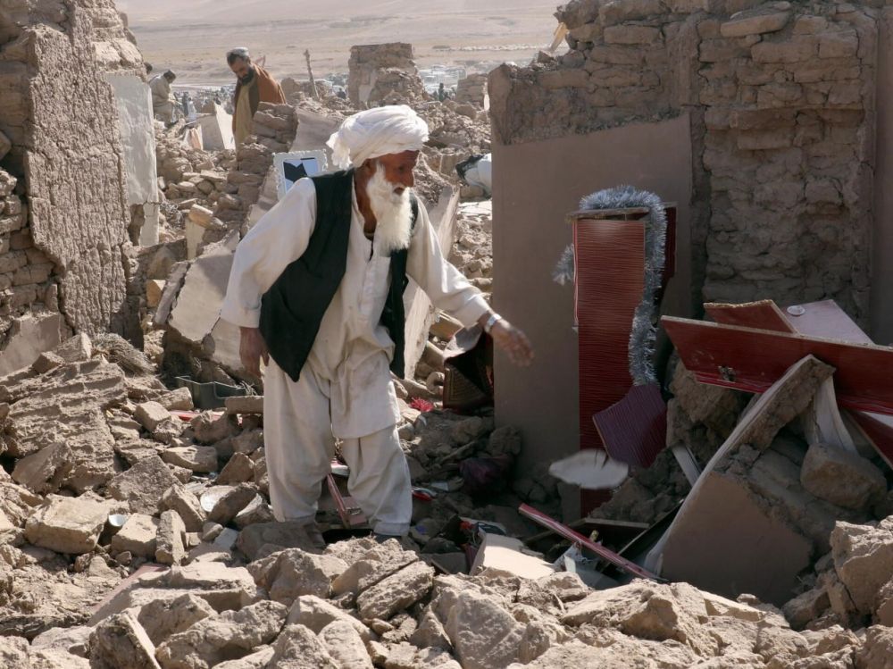 ����� 2000 ������� ������� � ���������� ������������� �� ������ �����������