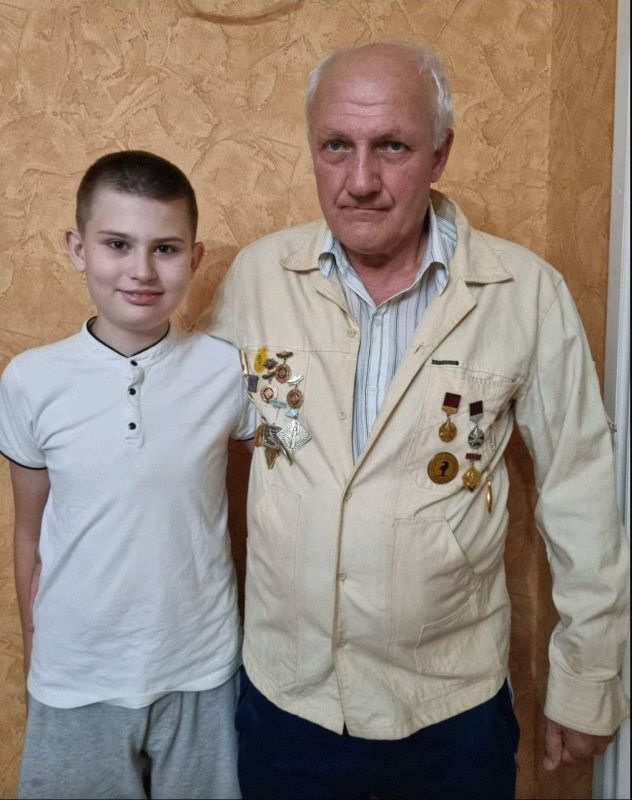 ������ ���������. ������� ��������� ������� � ���������� ������ �� �������� ������ ��������, ���������������. (�� ���� ���� ��������� ������ � ��������). ������������ ��������� � ��������� ������ ���������. ����������� ������ 3 ���� �� 9 ���������