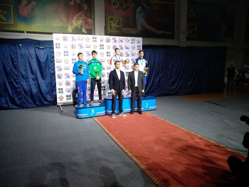 ������� �������� � ���������� ������ ����� ������ �� �����