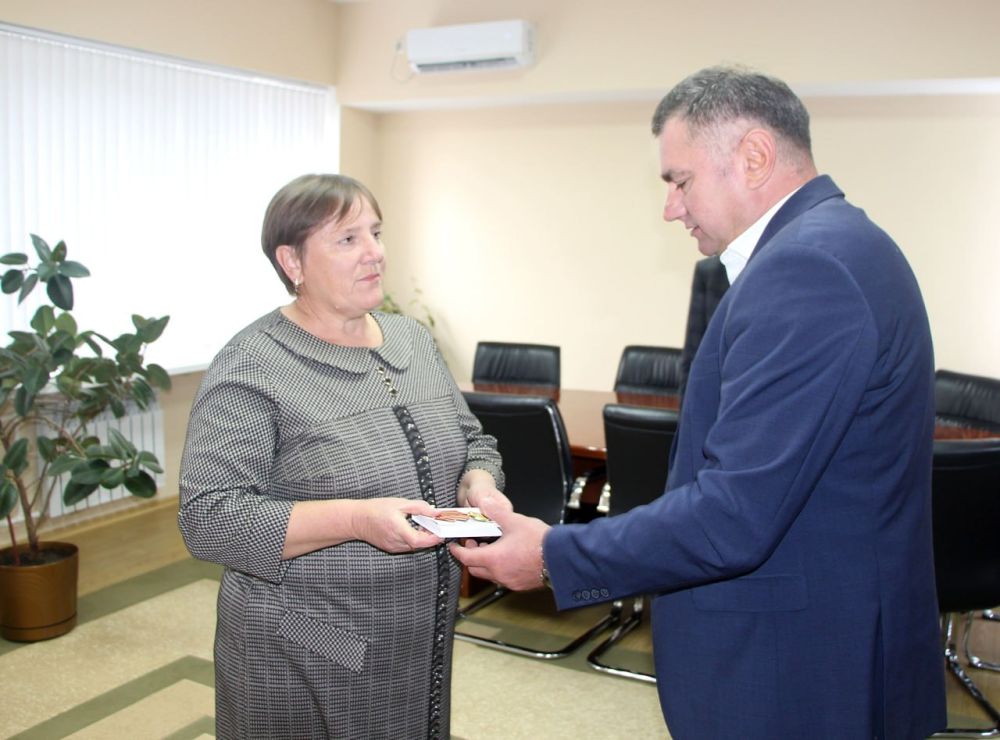 ����� ������ ��������� � ������� ��������� ���� ����������� ������ �����