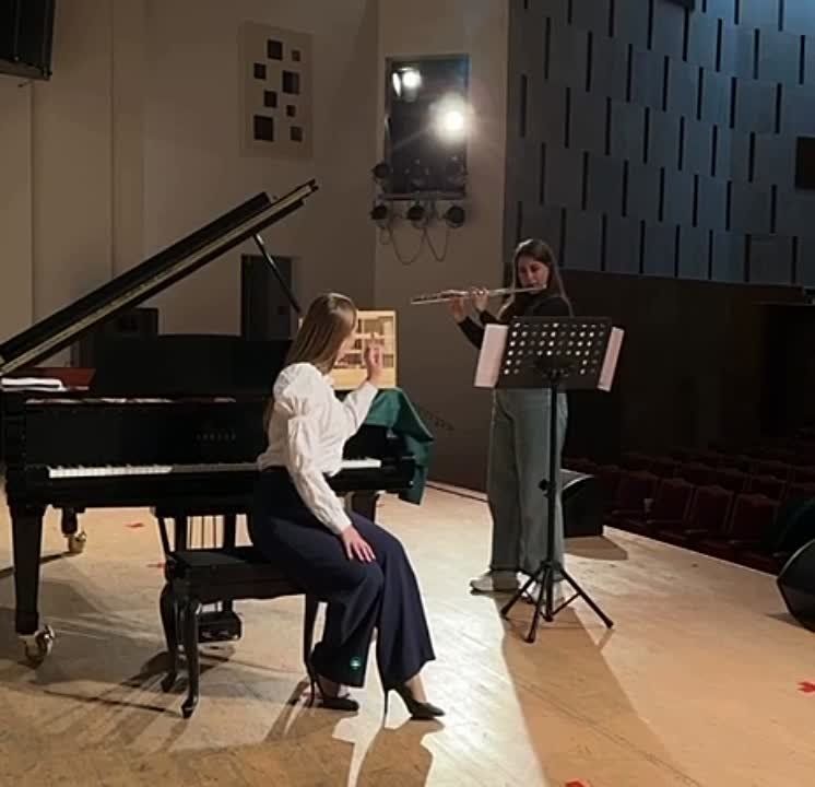 �������� �� ������! ������� ������������ ������ ����� � ������ ���� � ������� ������� �� ����� �����