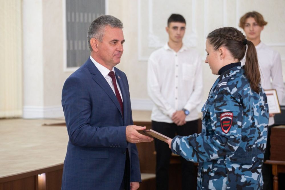 ����� ����������� ������ ������������� ��������� ��������� � ����������� ����������� ����������������� � ��������������� �����������