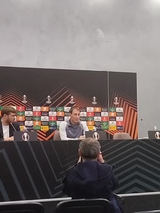 ������� ������ ������������ ��������� ���� ������ ������ ������� �� �����-����������� � ���������: