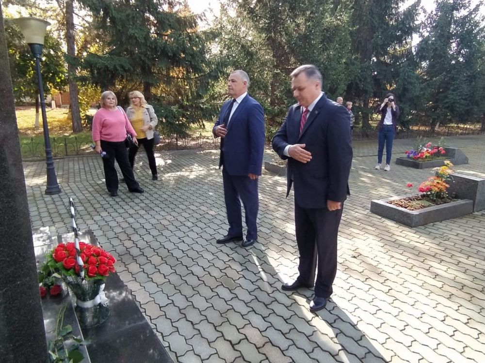 � ���������� ����� ��������� ���� ������: