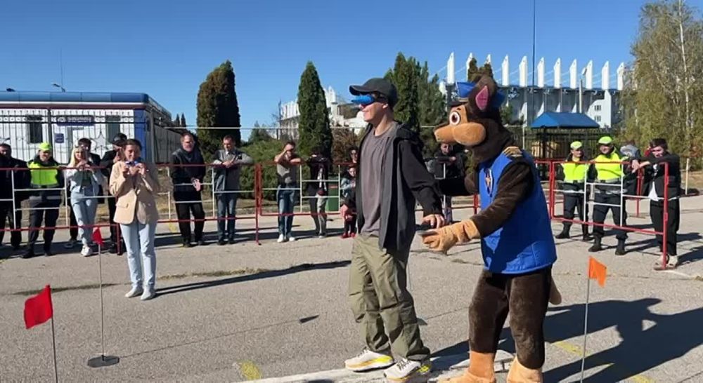 � �������� ���� ����������� � ��������.