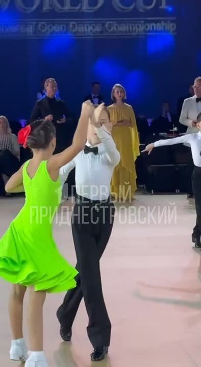 �������� ����� ����� �������� � �����