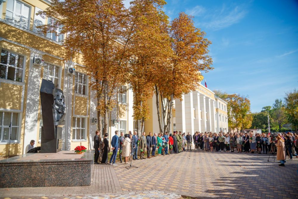 � ���� ������ ����� ������������ ��������� � ��� ������� ������������ �����, �� ������� ����������� ����� ���������������� ���������, ����������� � ���������� ����������� ��������������� ���������