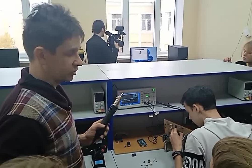 ������ ��������� ����� �����