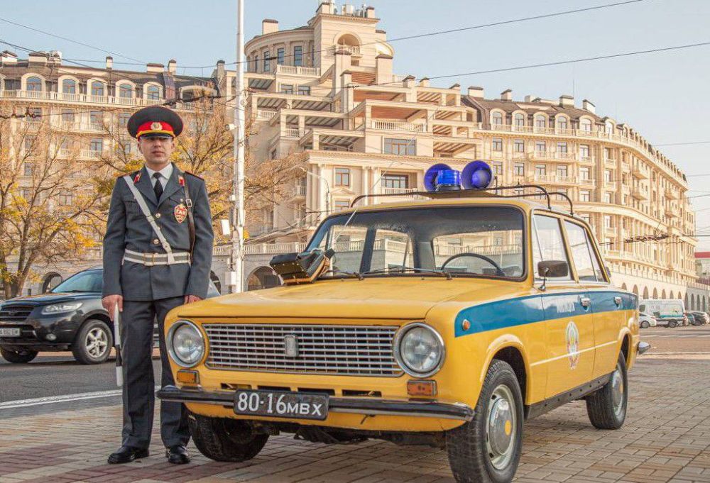 �������� �� ��� ������� � � �������������� ����� 4 ������