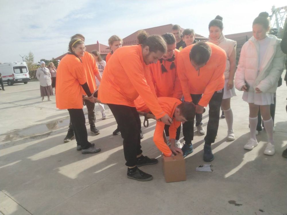 �������� ��������� ������ ���������, ������� 14 ������ � ��������� �������� ����� �� ���� ����