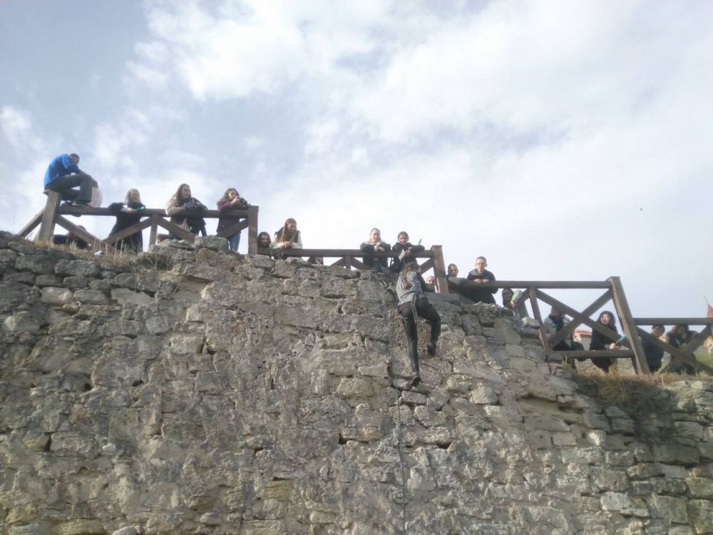 ����� �������� ����� � ����������� � ����������� � �� ������