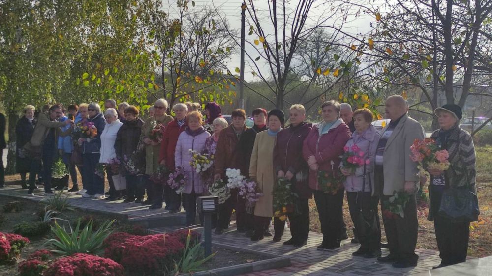 � ���������� ��������� ����� � ����� � ����������� ������� ������