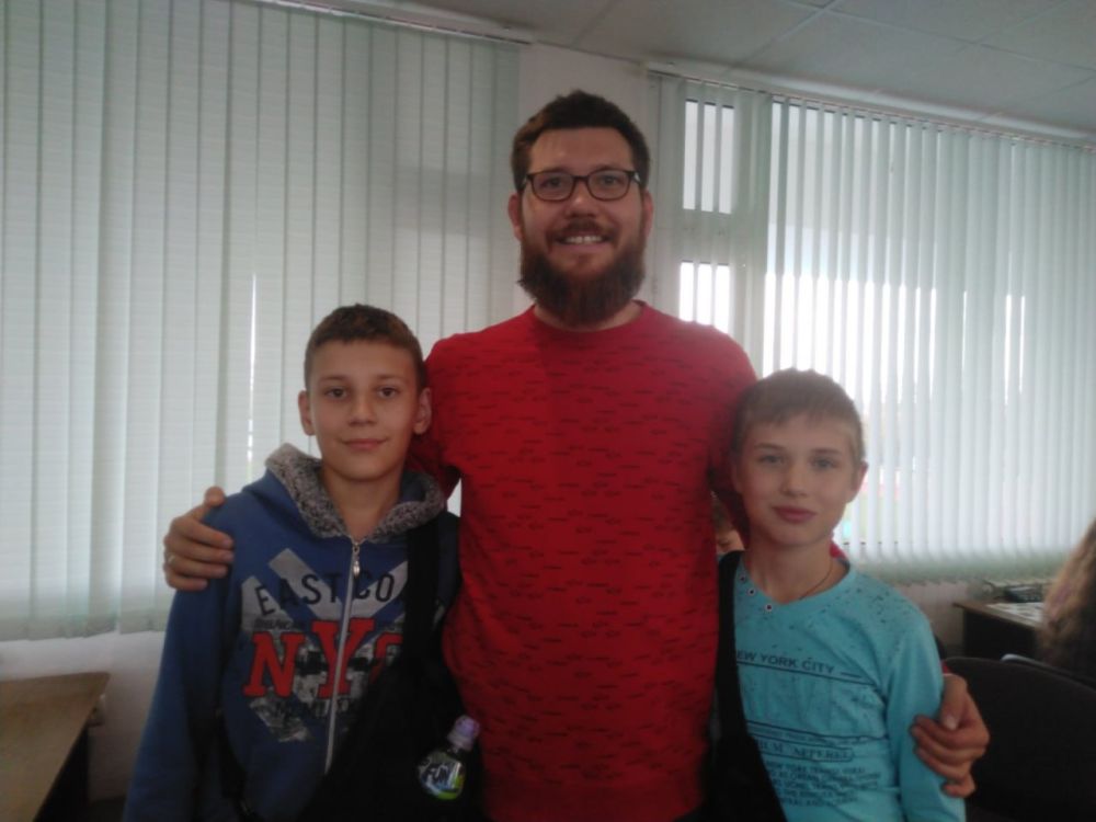 �� ���� - ������������� ������ ������ �� ������ ����������� ����� ����� � �������������� ������ ���������� � ������ ���������