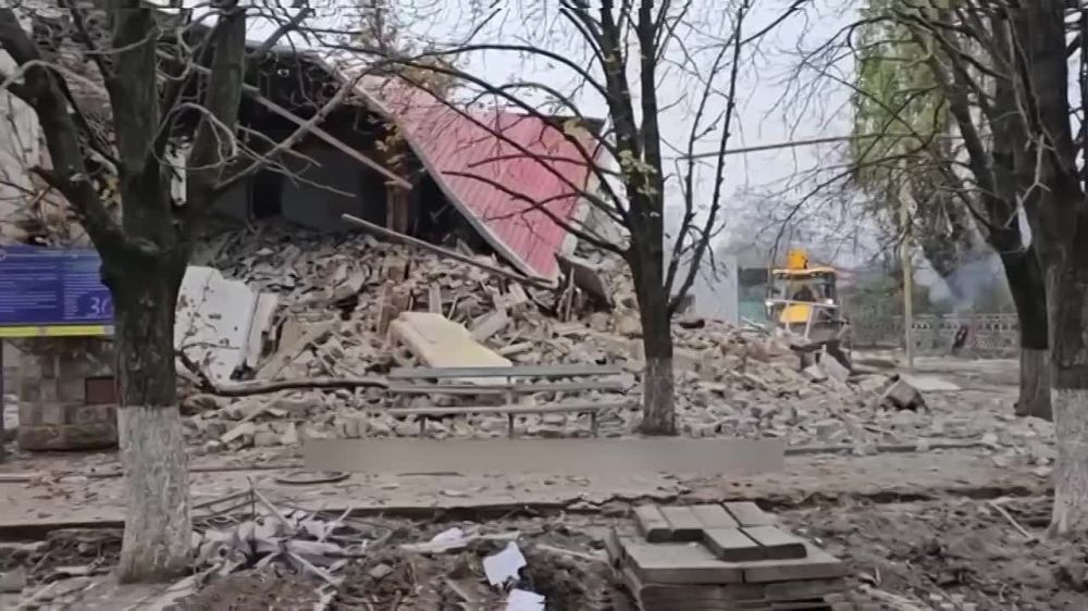 ��� �������� � ����� ������ ������� ������ ������� �� ����� 425 ��������� ��������