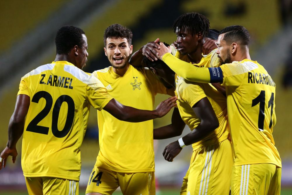 � 11-� ���� ���������� ��������� �� ������� ���� ��������� ���������� �������� (2:1)