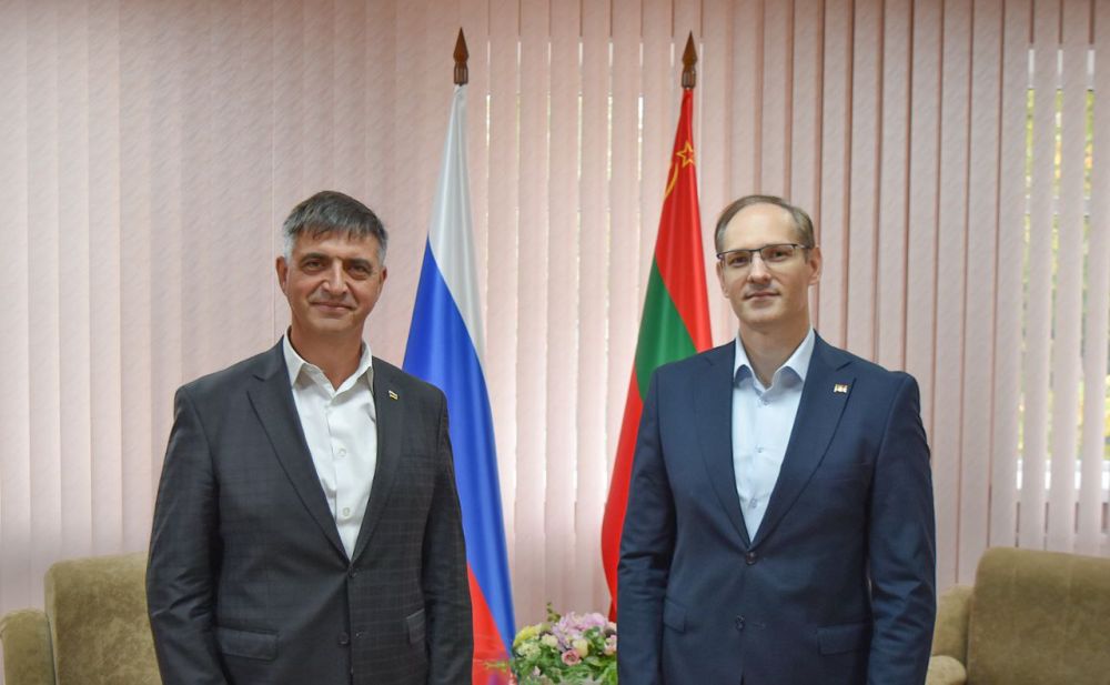 Вадим Красносельский провел встречу с Главой Официального представительства Республики Южная Осетия Виталием Янковским