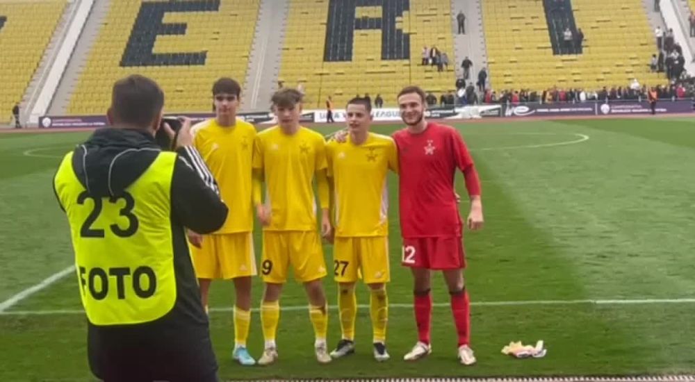 ������� ���������� ���������� 2:0. �� ������ ����� ��������