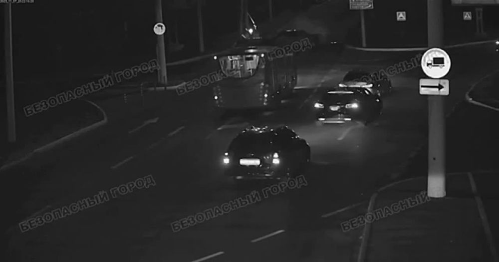 ��� � ��������. 31-������ �������� ���� �� ��������� � �����������, ���������� ������ �� ������� �������� ����� � �������� � ������������� ��������, �������� �����-����� ���