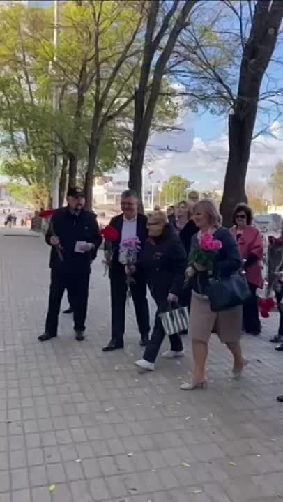 ����� ������� ������ � ������ ��������� ��������� ����� � �������� ����� ���� ��������� �����������