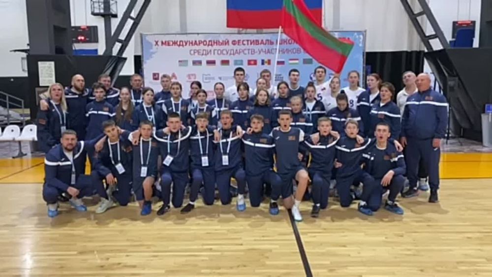 4 �������, 3 ���������� � 3 ��������� ������ - � ����� ���������� ������������ ���� ��������� �� ������ � �������������� ��������� ��������� ������