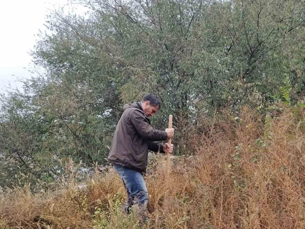 У Бендерской крепости сегодня трудится десант из сотрудников госадминистрации во главе с Романом Иванченко