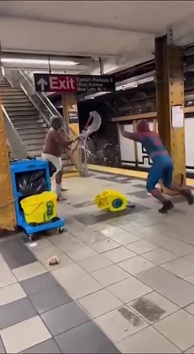 � �������� ��� ���������: ������ ������� ���-�� ������ � ����������, � ����� �������-���� ������� ����� � ����