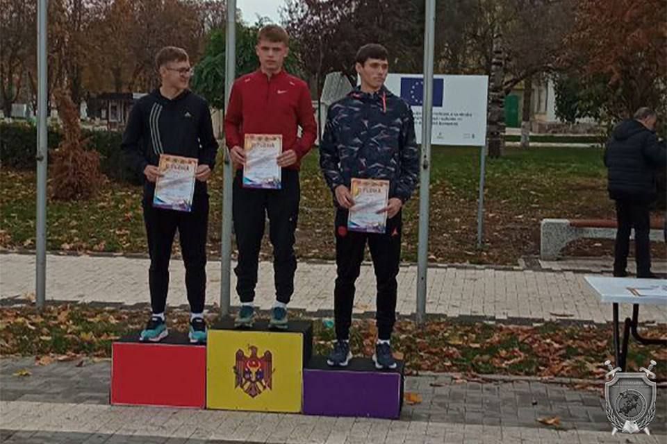 ����� � ����������. � ���������� �� ������������������ ������, ������������ 11 ������ � �������, ���������� �����������...