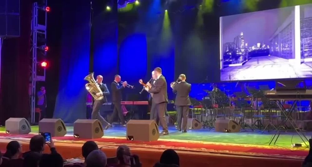 �� ������ ���������� ������ ������� ������ � ����