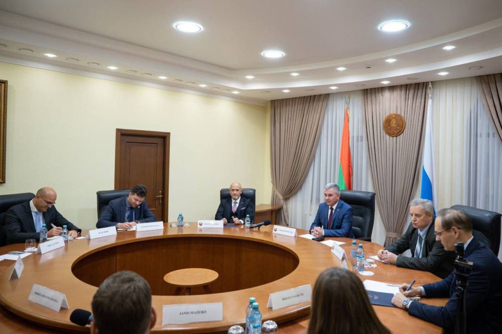 ���������� ������������� �������, ��������� � �������� �������� ��������������� ��������, ������������ � ������������� ���������� ���