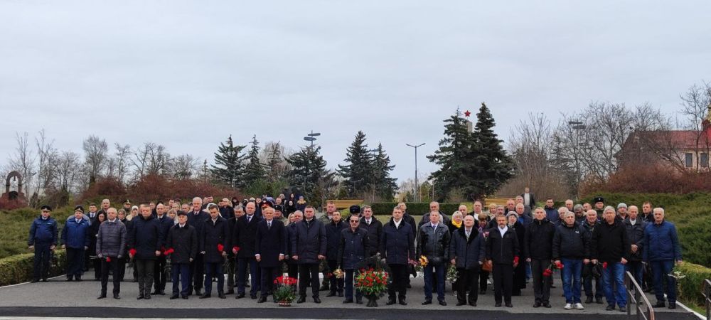 ��������� ������� ������ ���������� �������������, ���������� ���������� ����������� ������ �� ���� � �������� � ���� ������� ������������� �����