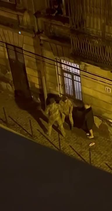 ��������� ����������� ����� ��������� ����� ��� �������