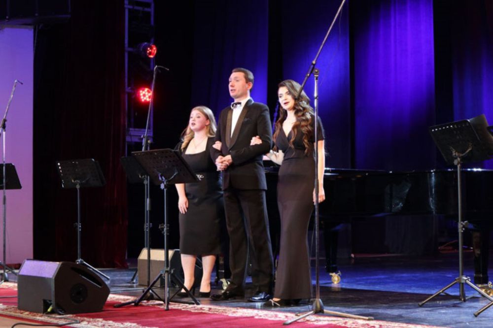 ������ ��������� ��������� ������ � ���������