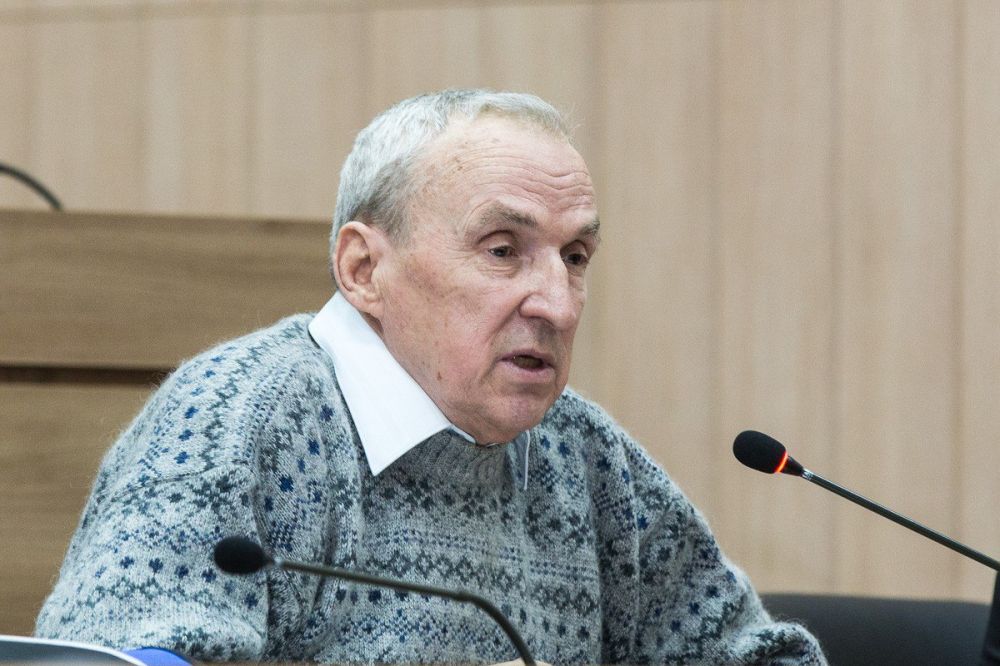 ���� �� ����� ϸ�� ��������, �������� ���������� �� ����� ������� � �������