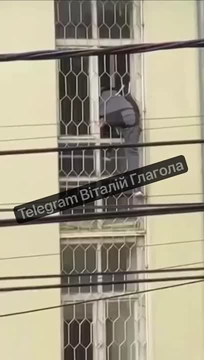 ������� ������ �� ���������� � ������ �������� ������������ ������� ������� ����� ���� ������� �����, �������� ���������� ��������� �����