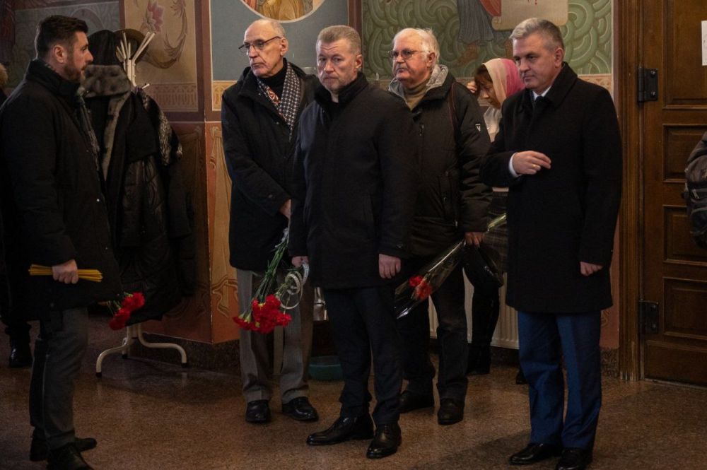 ����� �������������� ��������� � ������ ����������