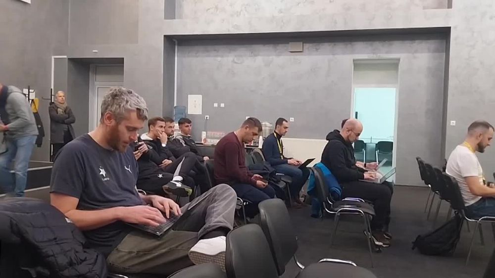 �������� "������" �������� � ��������� � ��� �����-����������� ����� ���������� ������ � "�������"