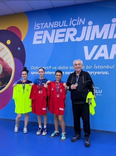 �����������-��������� �� �������� (��, ��� �������� ������ � ��������� ��������� ������ � ������) ����� ������ �� ���������� �� ����������� ������� � ������