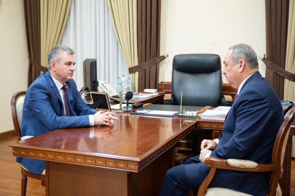 Вадим Красносельский обсудил бюджет с Александром Коршуновым