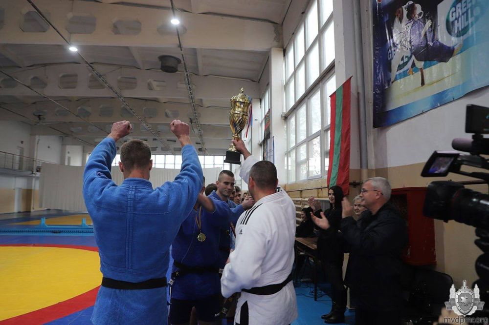 ������ � ������ � �������� ���������