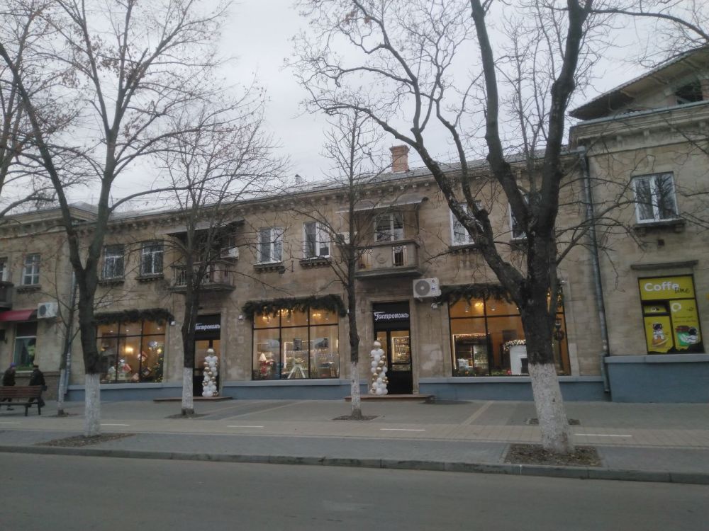 "����������" - ��� ������ ������