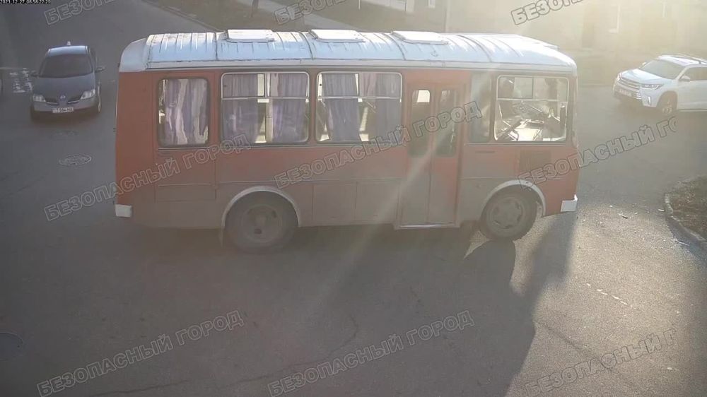 �� ������� ������. � ������� �� ����������� ���� ��������� � ���������, ����� � ������������ � 3 �������� �������� ���ǻ �� �������� ���������� ��������� ����� ��������� ������ � ���������� � �����������, �������� �����-����� ���