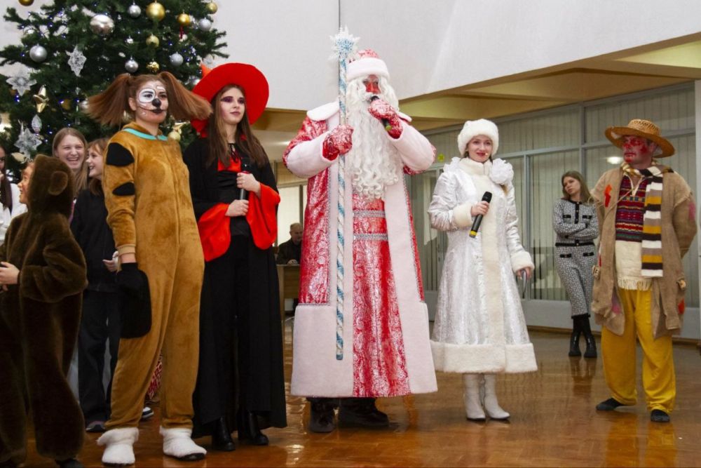 ��������� ���� ����� ������ �������� 200 ������������