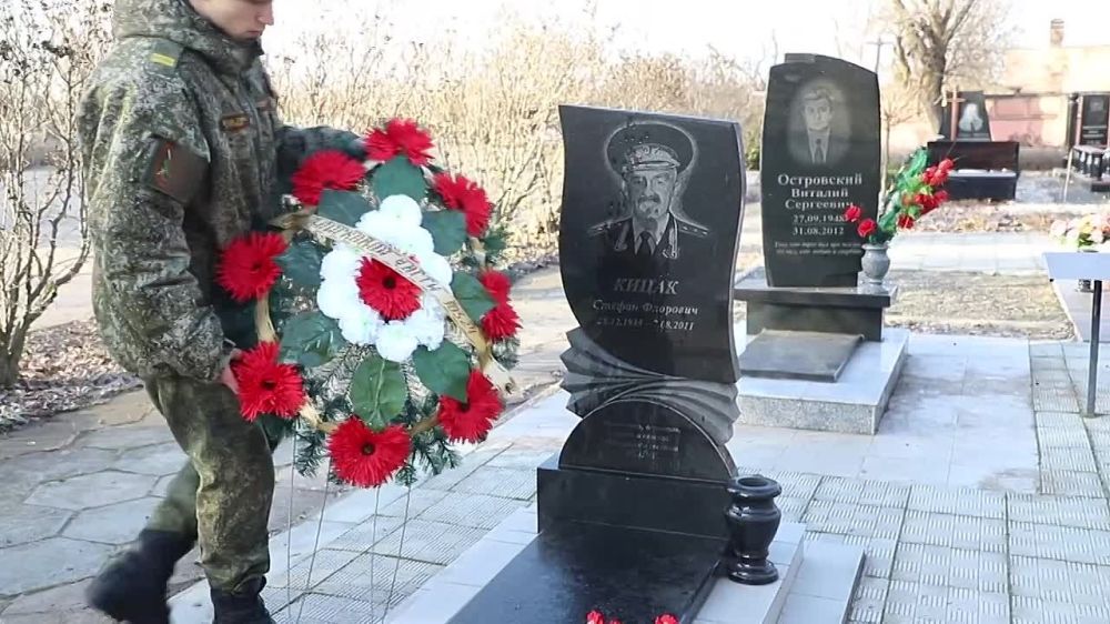 ���� ����������� ��������. � �������� ����� �������������� ��������� ������ �������-�������� ����������� � ����� 90-� ��������� �� ��� �������� �������-���������� ������� ������