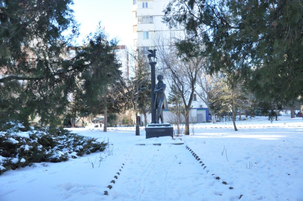 ����� � ������; ���� ��������!