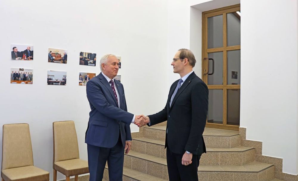 Виталий Игнатьев встретился с Полномочным Представителем Республики Абхазия в Приднестровье