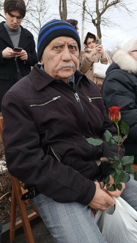 ���� �������� ������� � �������� �� ������� �� ������� ������������� � � ���� 41-�� ��� ��������� ����������� � ����������