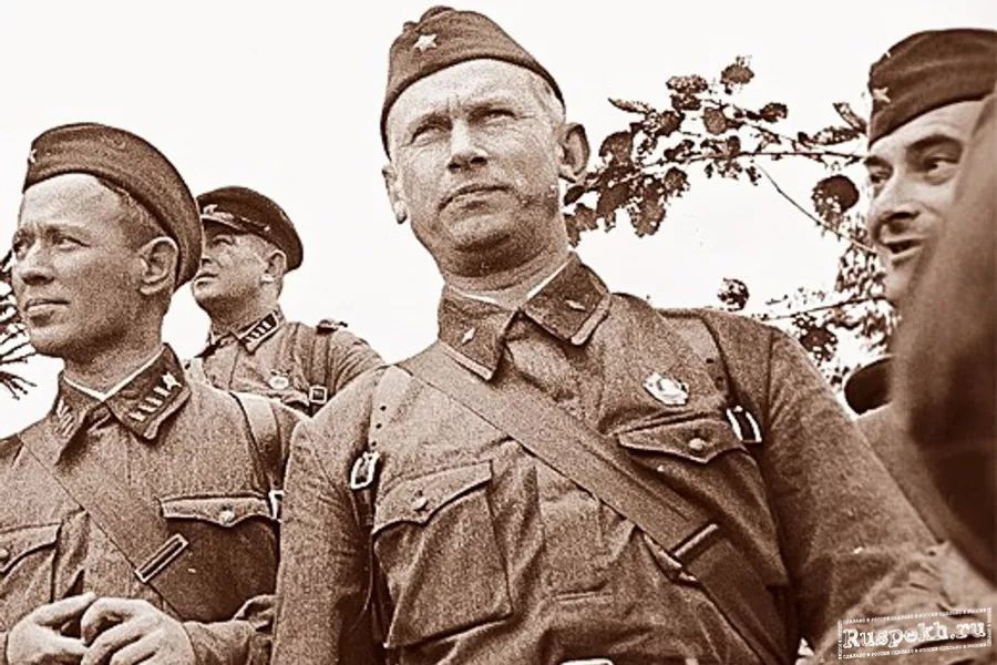 �� ����������� � ���������� � ��� �� ������� � �� ��� ���������� "������ ��������". ��������� �������� �������. ����� ������...