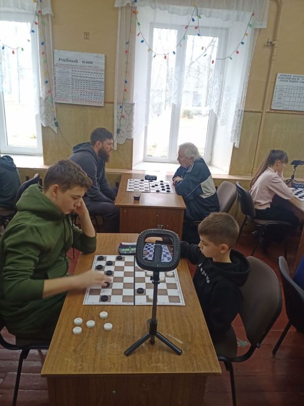 � ��������, � ������ �������-4, ������ 1-� ����� ������ ����� �������� �� ������